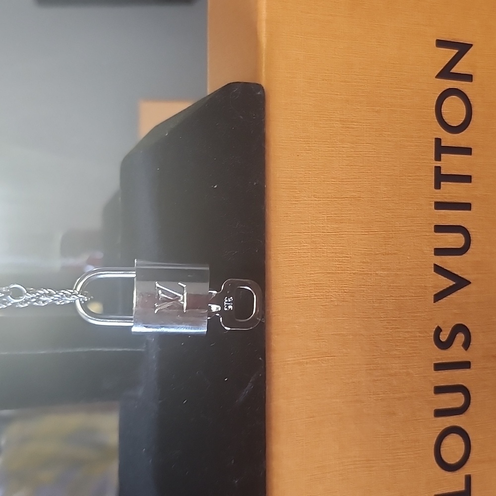 Louis Vuitton Silver Lock Pendant Necklace w/ Key and Long Genic Necklace #315